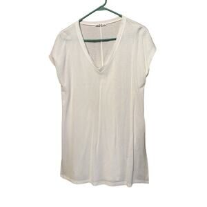 72. NWOT SHE X Oversized White T-Shirt